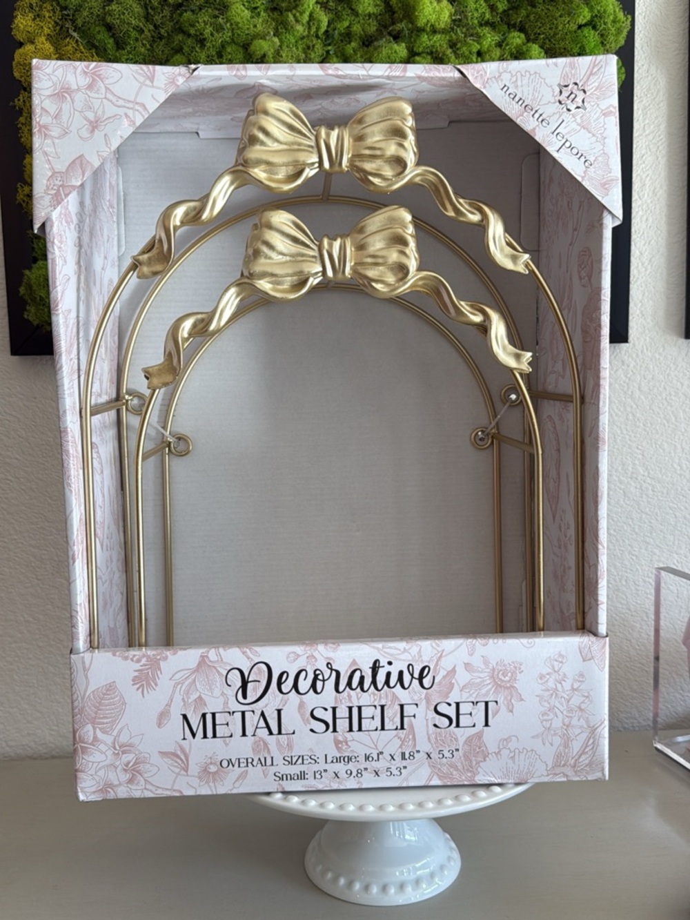 Nanette Lepore Gold Bow Metal Wall Shelf Set